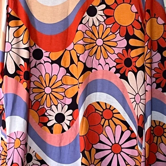 Bohemian Hippie Floral Long Sleeve Top - Picture 4 of 8